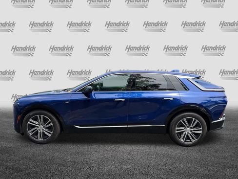 Used 2024 Cadillac Lyriq Luxury RWD image 8