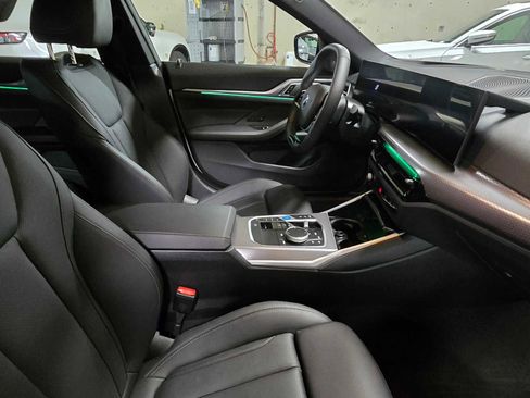 Used 2025 BMW i4 eDrive40 w/ Premium Package image 10