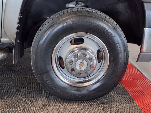 Used 2002 Chevrolet Silverado 3500 LS image 10