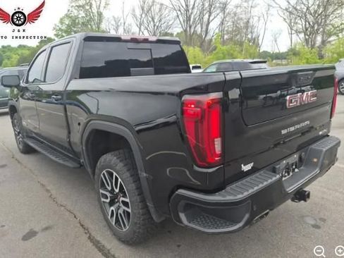 Used 2023 GMC Sierra 1500 AT4 w/ AT4 Premium Package AWD/4WD image 5