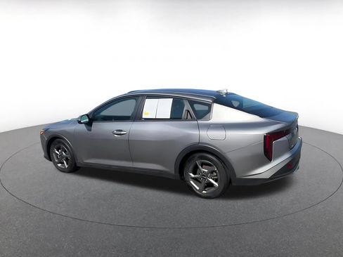 Used 2025 Kia K4 FWD image 10