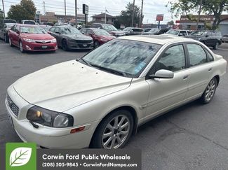 Used 2004 Volvo S80 2.5T AWD/4WD video 1