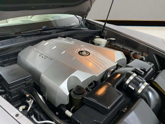 Used 2005 Cadillac XLR RWD image 73