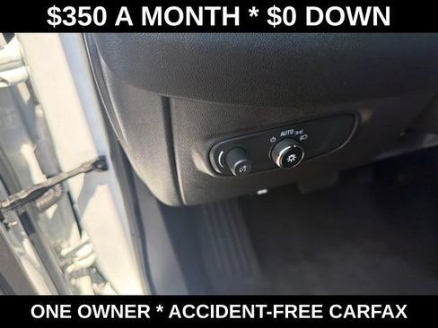 Used 2024 Chevrolet Equinox LT w/ LPO, Floor Liner Package AWD/4WD image 18
