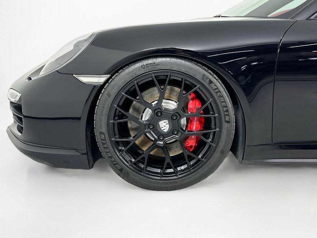 Used 2014 Porsche 911 Turbo AWD/4WD image 17