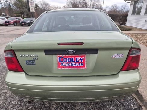 Used 2007 Ford Focus ZX4 Sedan image 5