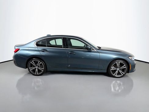 Used 2020 BMW 330i xDrive Sedan w/ Premium Package AWD/4WD image 4