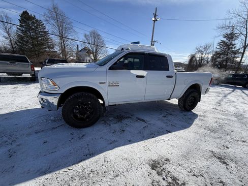 Used 2016 RAM 2500 Outdoorsman image 3