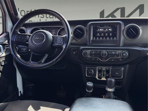 Used 2021 Jeep Wrangler Unlimited Sport S image 19