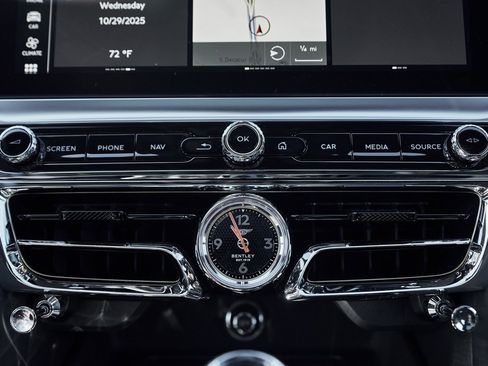 Used 2024 Bentley Flying Spur S V8 image 64