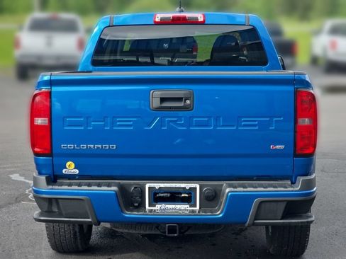 Used 2022 Chevrolet Colorado LT AWD/4WD image 6