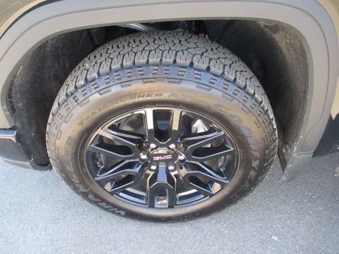 Certified 2026 GMC Sierra 1500 Elevation w/ Elevation Select Package RWD image 14