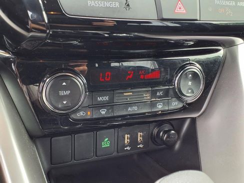 Used 2024 Mitsubishi Eclipse Cross LE image 11