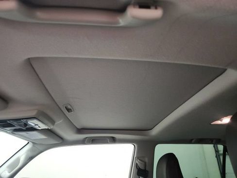 Used 2022 Toyota 4Runner SR5 Premium w/ Moonroof Package AWD/4WD image 17