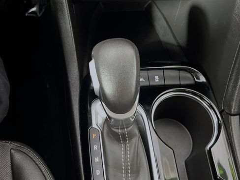 Used 2022 Buick Encore GX Preferred image 24