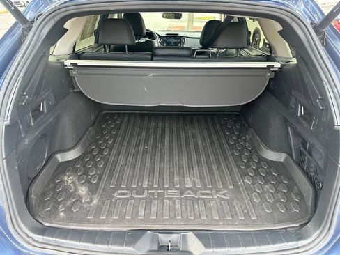 Used 2020 Subaru Outback Limited w/ Popular Package #2 image 7