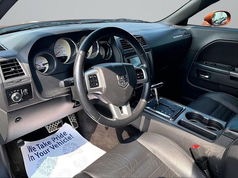 Used 2011 Dodge Challenger R/T RWD image 13