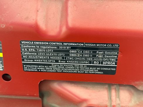 Used 2019 Nissan Pathfinder Platinum w/ Cargo Package FWD image 22