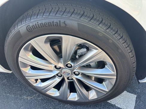Used 2025 Buick Envista Avenir FWD image 9