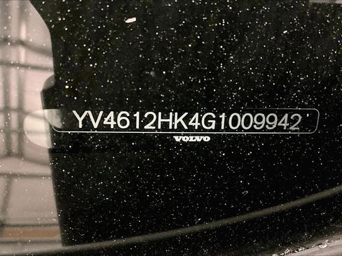 Used 2016 Volvo V60 T5 Cross Country w/ Convenience Package image 33