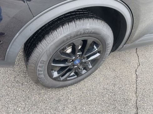 Used 2020 Ford Escape SE AWD/4WD image 17