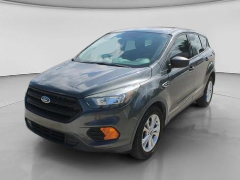 Used 2018 Ford Escape S FWD image 1