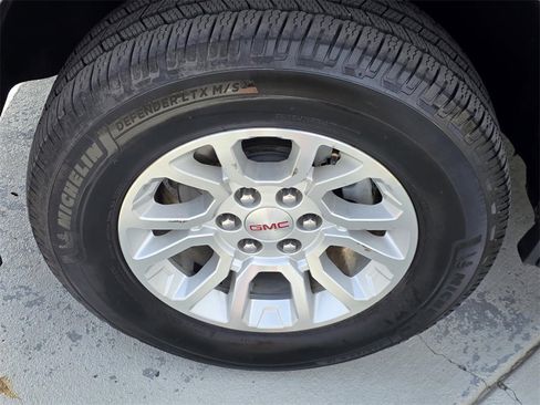 Used 2019 GMC Yukon XL SLT w/ Open Road Package image 41