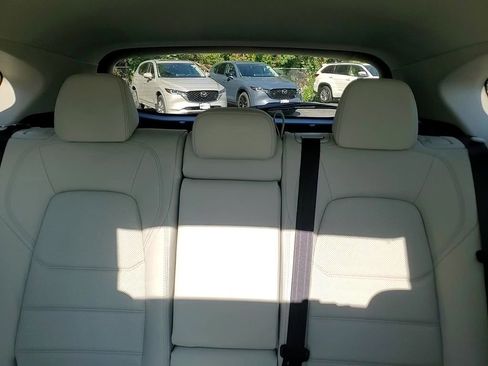 New 2025 MAZDA CX-5 AWD 2.5 S w/ Preferred Package image 24