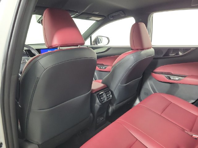 Used 2024 Lexus NX 250 FWD w/ Towing Package (2000 Lbs) image 11