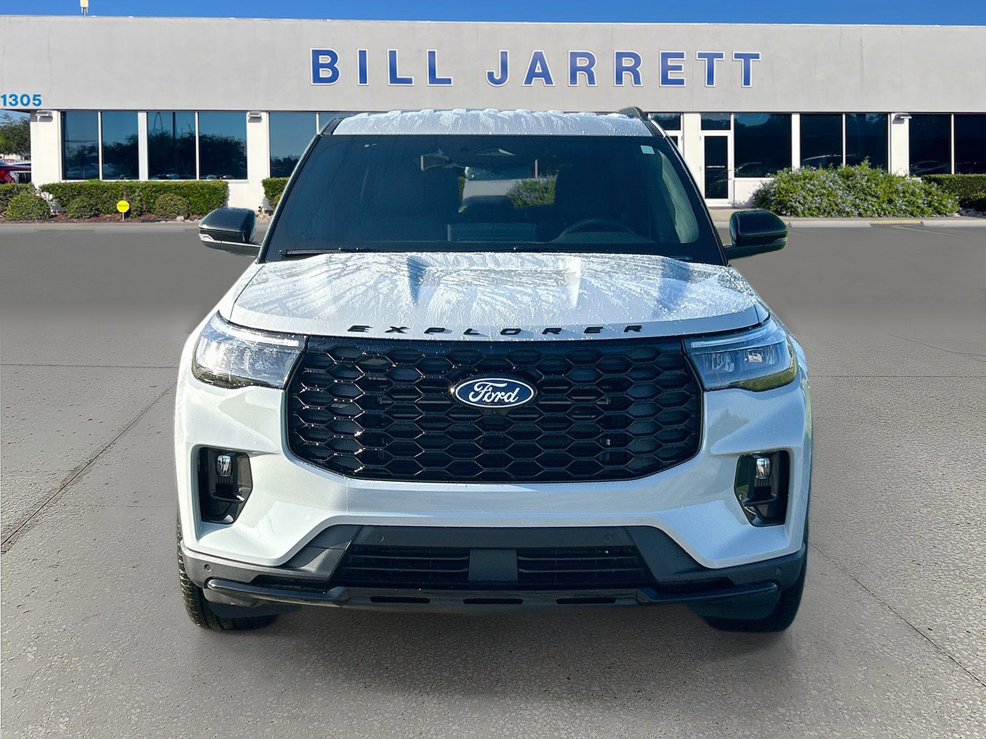 New 2027 Ford Explorer ST-Line w/ Premium Package RWD image 2