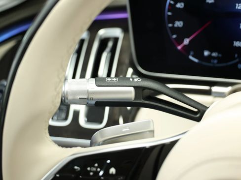 Used 2024 Mercedes-Benz Maybach S 580 S 580 4MATIC Sedan 4D image 33