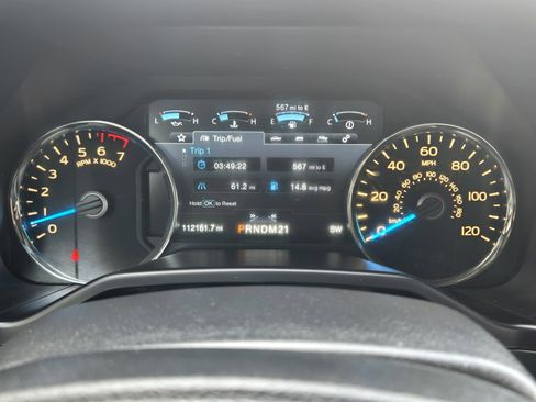 Used 2016 Ford F150 Lariat w/ Equipment Group 502A Luxury image 11