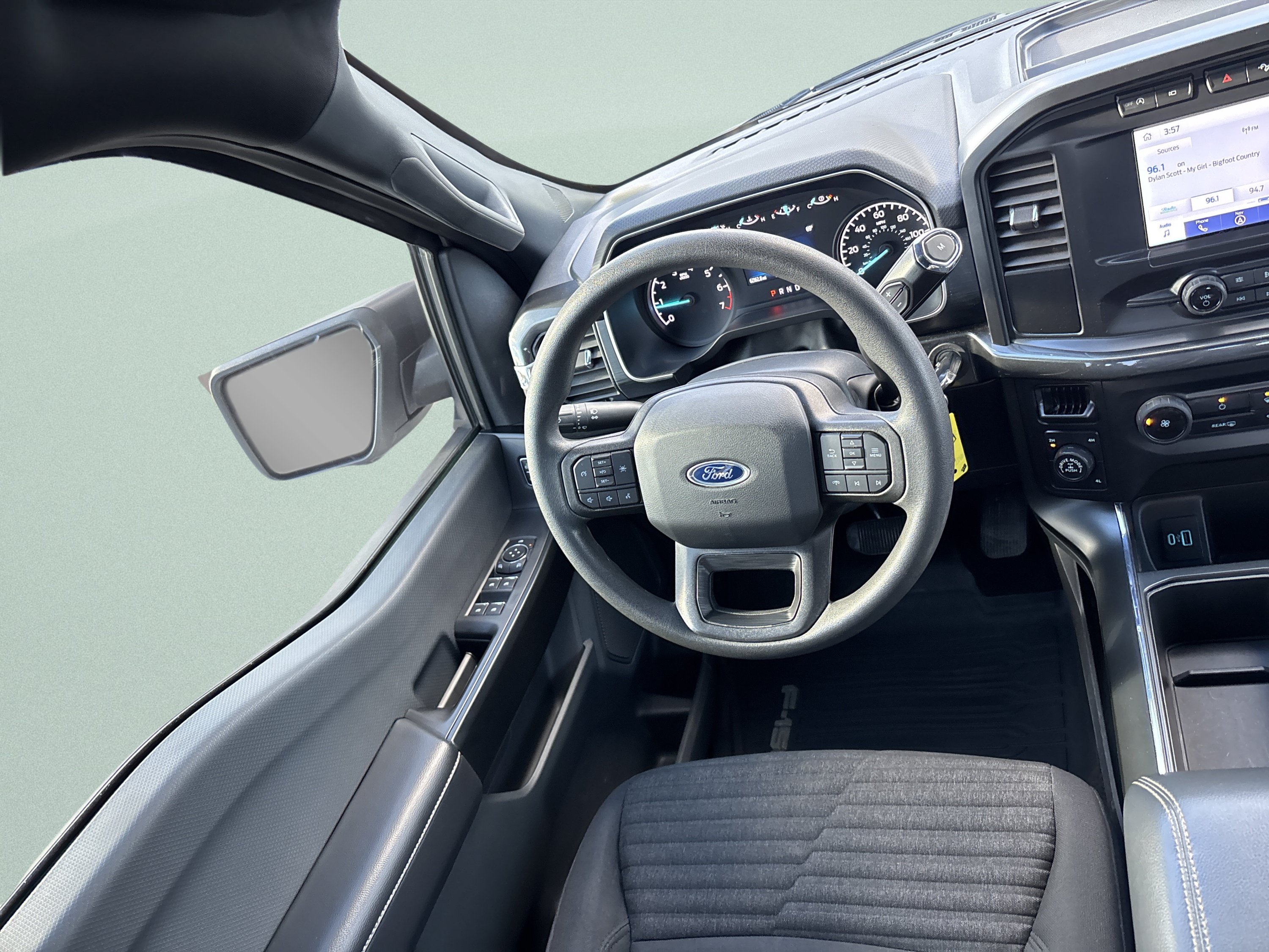 Used 2021 Ford F150 XL w/ Equipment Group 101A High AWD/4WD image 22