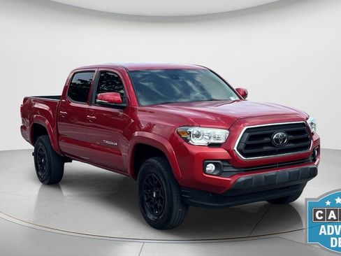 Used 2022 Toyota Tacoma SR5 w/ Technology Package image 2