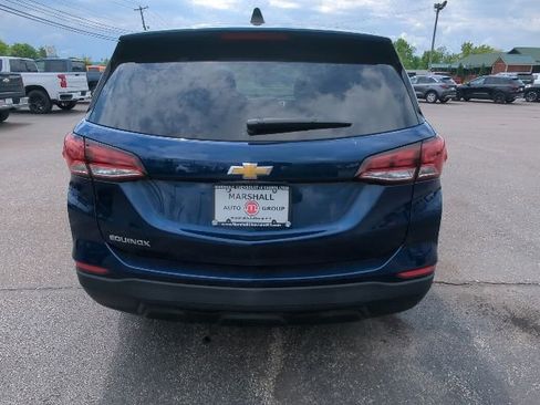 Used 2022 Chevrolet Equinox LS w/ LS Convenience Package FWD image 28