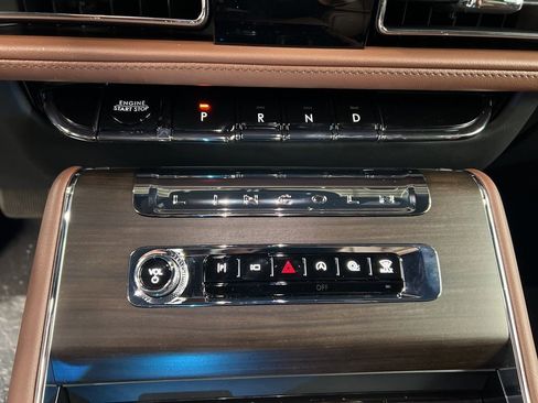 New 2026 Lincoln Aviator Reserve image 16