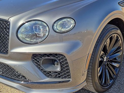 Used 2021 Bentley Bentayga Speed image 10