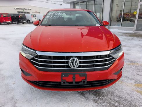 Used 2019 Volkswagen Jetta S image 2
