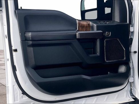 Certified 2020 Ford F150 Lariat AWD/4WD image 24
