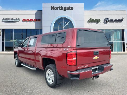 Used 2018 Chevrolet Silverado 1500 LT w/ All Star Edition AWD/4WD image 3