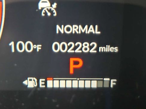 Certified 2026 Honda HR-V LX image 10