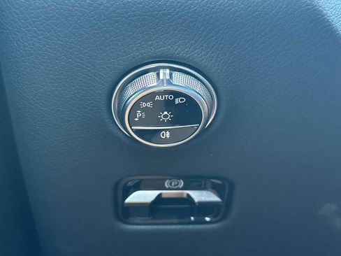 Certified 2026 Mercedes-Benz GLC 300 image 31