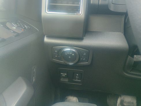 Used 2020 Ford F150 XLT w/ Equipment Group 302A Luxury image 18