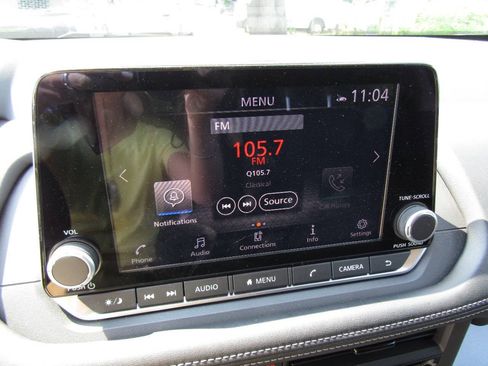Used 2026 Nissan Rogue SV AWD/4WD image 14