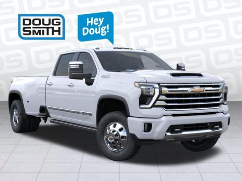 New 2026 Chevrolet Silverado 3500 High Country AWD/4WD image 7