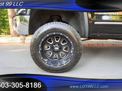 Used 2014 GMC Sierra 1500 SLT w/ SLT Preferred Package AWD/4WD image 3