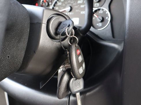 Used 2025 Chevrolet Express 3500 LS image 30