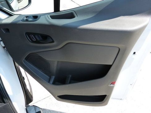 Used 2025 Ford Transit 250 Low Roof w/ Exterior Upgrade Package RWD image 22