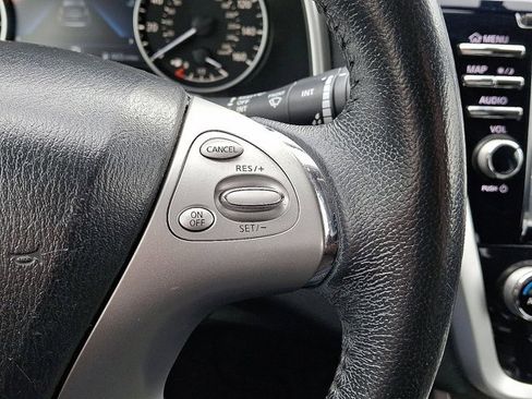 Used 2018 Nissan Murano SV AWD/4WD image 23