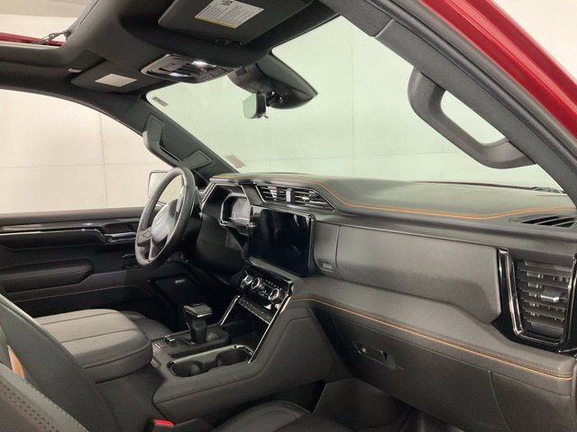 Used 2024 GMC Sierra 1500 AT4 w/ Technology Package AWD/4WD image 32